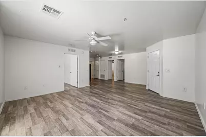 3065 N 67th Avenue #Apt 148, Phoenix, AZ 85033 - Photo 4