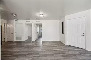 3065 N 67th Ave, Phoenix, AZ 85033 - Photo 6
