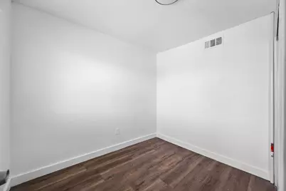 18202 N Cave Creek Road #Apt 252, Phoenix, AZ 85032 - Photo 8