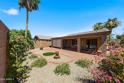 10829 W Piute Avenue, Peoria, AZ 85373 - Photo 2
