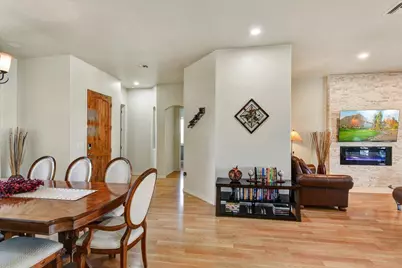 412 E Yearling Road, Phoenix, AZ 85085 - Photo 20