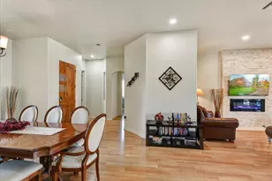 412 E Yearling Rd, Phoenix, AZ 85085 - Photo 20