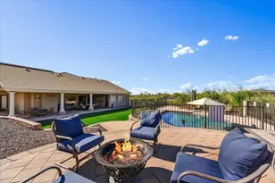 412 E Yearling Rd, Phoenix, AZ 85085 - Photo 2