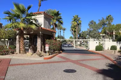 10080 E Mountainview Lake Drive #330, Scottsdale, AZ 85258 - Photo 32