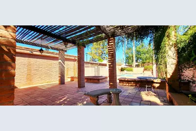 3056 N 32nd Street #363, Phoenix, AZ 85018 - Photo 2