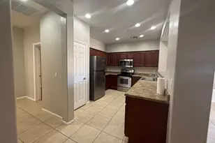 902 E Dee St, Avondale, AZ 85323 - Photo 8