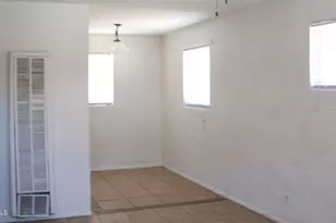 11231 N 18th Dr, Phoenix, AZ 85029 - Photo 6