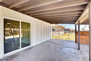 5011 W Flynn Ln, Glendale, AZ 85301 - Photo 32