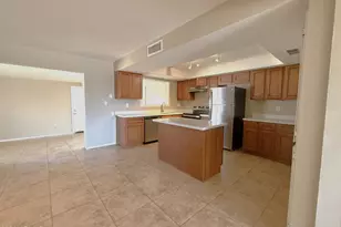 5902 W Highland Ave, Phoenix, AZ 85033 - Photo 4