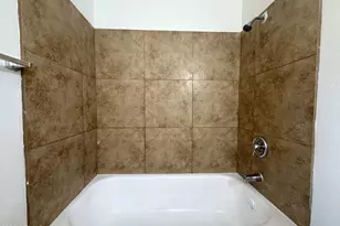 5902 W Highland Ave, Phoenix, AZ 85033 - Photo 16