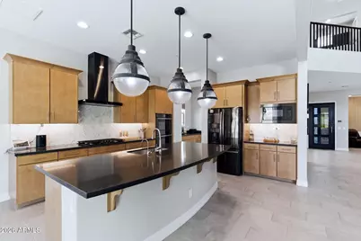 12646 W Cassia Trail, Peoria, AZ 85383 - Photo 10