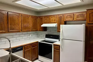11666 N 28th Dr, Phoenix, AZ 85029 - Photo 6
