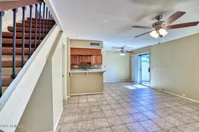 4809 E Euclid Avenue #2, Phoenix, AZ 85044 - Photo 2