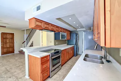 4809 E Euclid Avenue #2, Phoenix, AZ 85044 - Photo 4