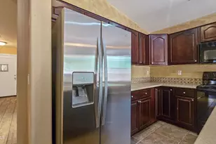 14082 W Rosewood Dr, Surprise, AZ 85379 - Photo 4
