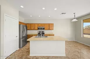 6668 S Garnet Way, Chandler, AZ 85249 - Photo 16