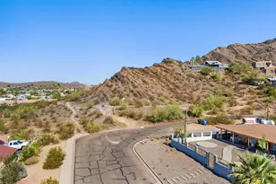 9935 N 16th St, Phoenix, AZ 85020 - Photo 1