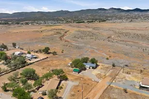 192 N Outback Rd, Dewey, AZ 86327 - Photo 24