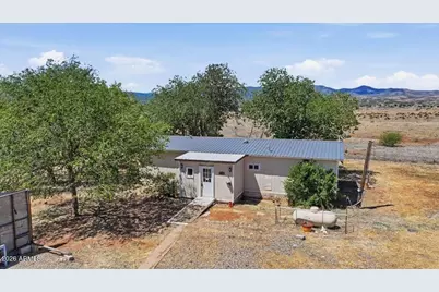 192 N Outback Road, Dewey, AZ 86327 - Photo 2
