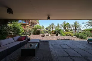 7157 E Rancho Vista Dr, Scottsdale, AZ 85251 - Photo 2