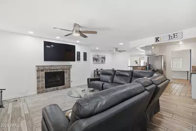 7332 E Diamond Street, Scottsdale, AZ 85257 - Photo 2