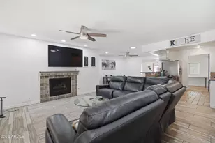 7332 E Diamond St, Scottsdale, AZ 85257 - Photo 2