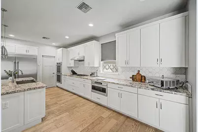 3414 N 44th Place, Phoenix, AZ 85018 - Photo 12