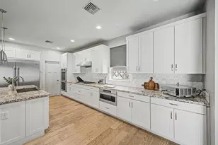 3414 N 44th Pl, Phoenix, AZ 85018 - Photo 12