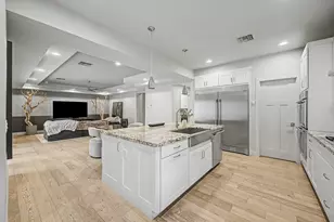 3414 N 44th Pl, Phoenix, AZ 85018 - Photo 10