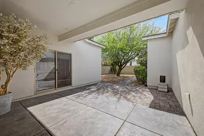 3414 N 44th Place, Phoenix, AZ 85018 - Photo 40