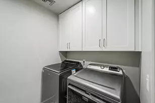3414 N 44th Pl, Phoenix, AZ 85018 - Photo 38