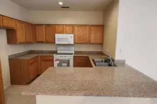 1842 N 112th Dr, Avondale, AZ 85392 - Photo 4