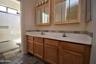 1842 N 112th Dr, Avondale, AZ 85392 - Photo 10