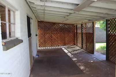 910 S Una Avenue, Tempe, AZ 85281 - Photo 18