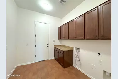 2557 E Orleans Drive, Gilbert, AZ 85298 - Photo 12