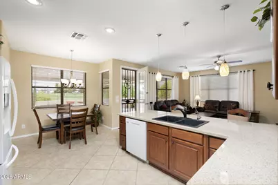 17819 W Club Vista Drive, Surprise, AZ 85374 - Photo 10