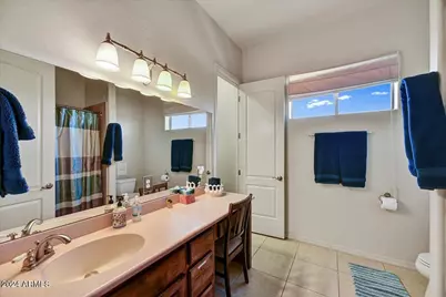 412 E Yearling Road, Phoenix, AZ 85085 - Photo 20