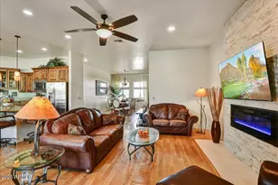 412 E Yearling Rd, Phoenix, AZ 85085 - Photo 10