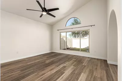 1538 E Laurel Avenue, Gilbert, AZ 85234 - Photo 6
