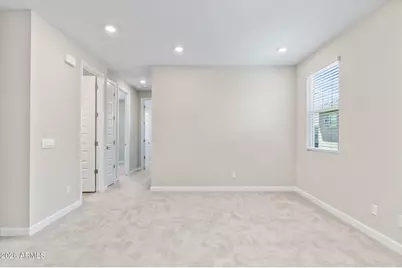 5844 E Covey Lane, Phoenix, AZ 85054 - Photo 14