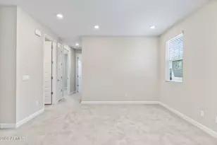 5844 E Covey Ln, Phoenix, AZ 85054 - Photo 14
