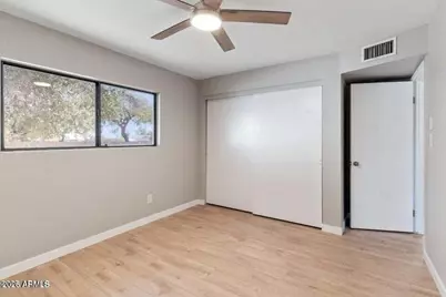 11643 S Iroquois Drive, Phoenix, AZ 85044 - Photo 16