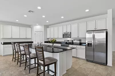 15847 W Shaw Butte Drive, Surprise, AZ 85379 - Photo 6