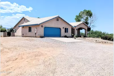 9090 S Tequila Sunrise Road, Hereford, AZ 85615 - Photo 2