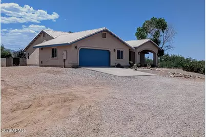 9090 S Tequila Sunrise Road, Hereford, AZ 85615 - Photo 2