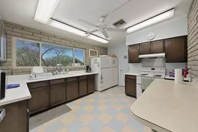 2331 E Betty Elyse Lane, Phoenix, AZ 85022 - Photo 24