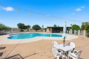 2331 E Betty Elyse Ln, Phoenix, AZ 85022 - Photo 28
