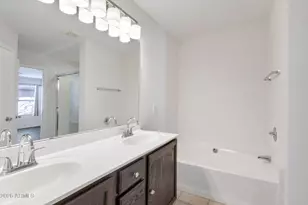 1740 E Francisco Dr, Phoenix, AZ 85042 - Photo 24