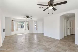 1740 E Francisco Dr, Phoenix, AZ 85042 - Photo 10