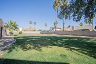 8111 W Wacker Rd, Peoria, AZ 85381 - Photo 28